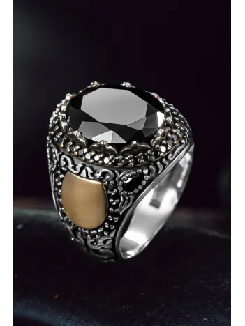 Erkek Gümüş Yüzük - Siyah Zirkon Taşlı Yanı Harf Yazılabilir Erkek Yüzük Erkek Gümüş Yüzük - Siyah Zirkon Taşlı Yanı Harf Yazılabilir Erkek Yüzük