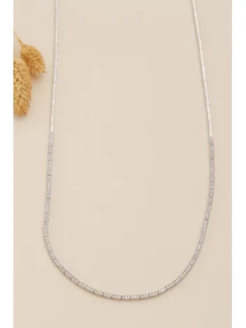 Kadın Gümüş Kolye -Duru Zirkon Taşlı Model Kadın Kolye