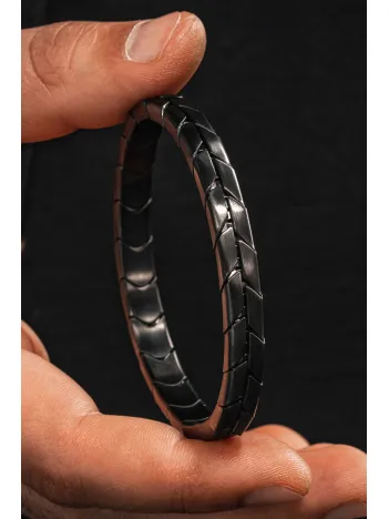 Magnum Flex Siyah Kelepçe Model - Mat Esnek Manyetik Çelik Erkek Bileklik