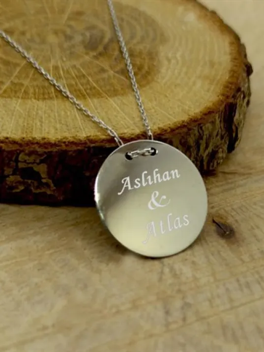 İsim Yazılabilen Sade Yuvarlak Plaka 925 Ayar Gümüş Kolye GKLGMSPLAKA