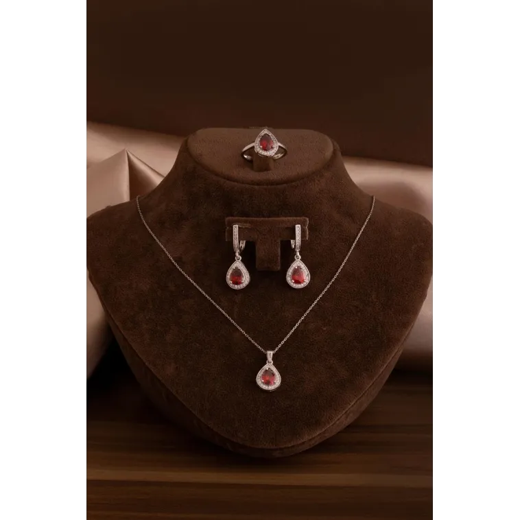 Kadın Gümüş Set - Mekik Model Yakut Taşlı Zirkon Süslemeli Rodyumlu Kadın Set Kadın Gümüş Set - Mekik Model Yakut Taşlı Zirkon Süslemeli Rodyumlu Kadın Set