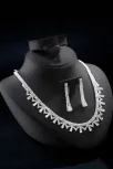 Kadın Bijuteri Kolye Küpe Set - Serena Model Zirkon Taşlı ve Baget Zarif Su Yolu Set