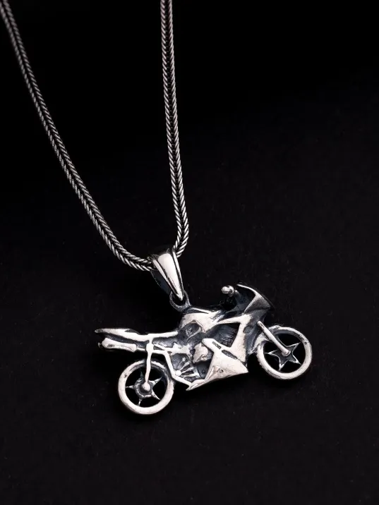 Erkek Gümüş Kolye - Motor - Motosiklet Figürlü Gümüş Erkek Kolye Erkek Gümüş Kolye - Motor - Motosiklet Figürlü Gümüş Erkek Kolye