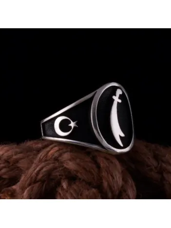 Erkek Gümüş Yüzük Ayyıldız Ve Hz Ali Zülfikar Kılıcı İşlemeli Siyah Oniks Taşlı Erkek Gümüş Yüzük