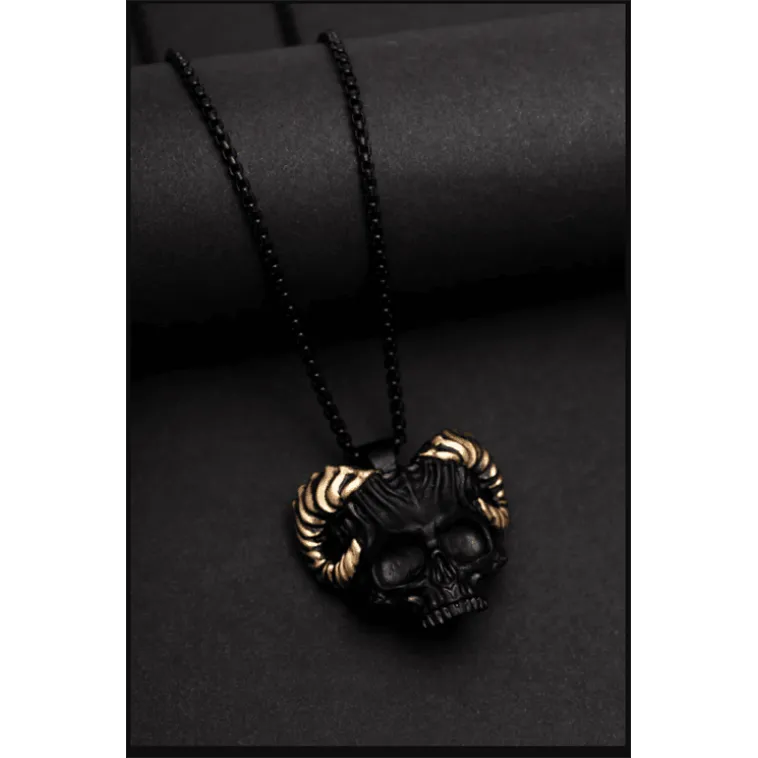 Erkek Kolye - Gotik Boynuzlu Kurukafa Model Erkek Çelik Kolye - 316 L Paslanmaz Çelik Erkek Kolye - Gotik Boynuzlu Kurukafa Model Erkek Çelik Kolye - 316 L Paslanmaz Çelik