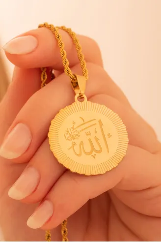 Kadın Çelik Kolye -Altın Kaplama Allah Yazılı Yuvarlak Model Çelik Kolye