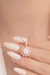 Zirkon Taşlı Rose Manolya Çiçeği Model 2 Kadın Gümüş Kolye GKLMNLYCCK2-ROS Zirkon Taşlı Rose Manolya Çiçeği Model 2 Kadın Gümüş Kolye GKLMNLYCCK2-ROS