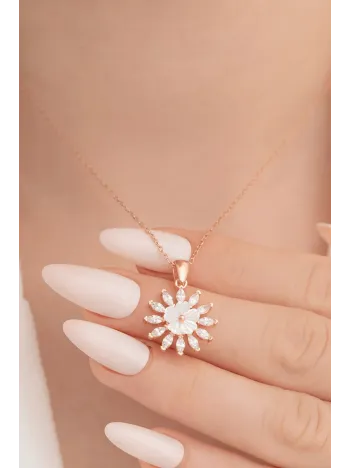 Zirkon Taşlı Rose Manolya Çiçeği Model 2 Kadın Gümüş Kolye GKLMNLYCCK2-ROS