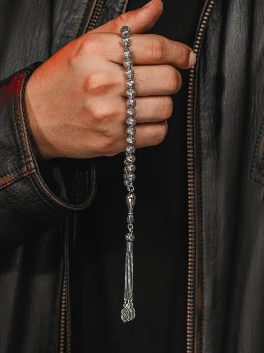 Erkek Tesbih - Hicran Oksitli 925 Ayar Gümüş Erkek Tespih Orta Boy 29gr Erkek Tesbih - Hicran Oksitli 925 Ayar Gümüş Erkek Tespih Orta Boy 29gr