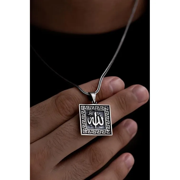 Erkek Gümüş Kolye - Allah Yazılı Erkek Gümüş Kolye Zincir Büyük Boy Erkek Gümüş Kolye - Allah Yazılı Erkek Gümüş Kolye Zincir Büyük Boy