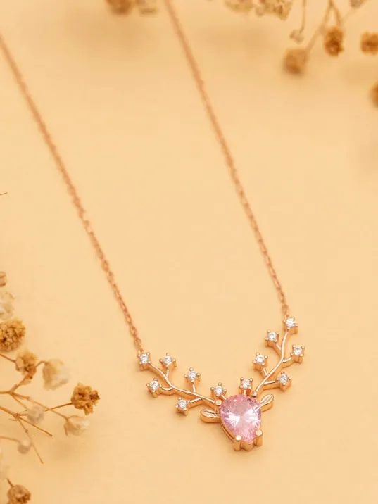 Kadın Gümüş Kolye - Pembe Taşlı Geyik Kafası Motifli Rose Altın Kaplama Gümüş Kolye Kadın Gümüş Kolye - Pembe Taşlı Geyik Kafası Motifli Rose Altın Kaplama Gümüş Kolye