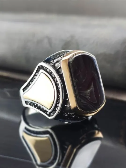 Üçgen Desenli Kehribar Taşlı Gümüş Erkek Yüzük  GYZGMSGUMSF