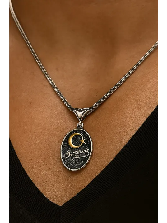 Erkek Gümüş Kolye - Oval Ay Yıldız Motifli Mustafa Kemal Atatürk İmzalı Gümüş Kolye