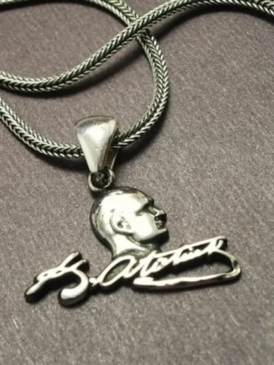 Gümüş Atatürk İmzalı Erkek Zincir Kolye