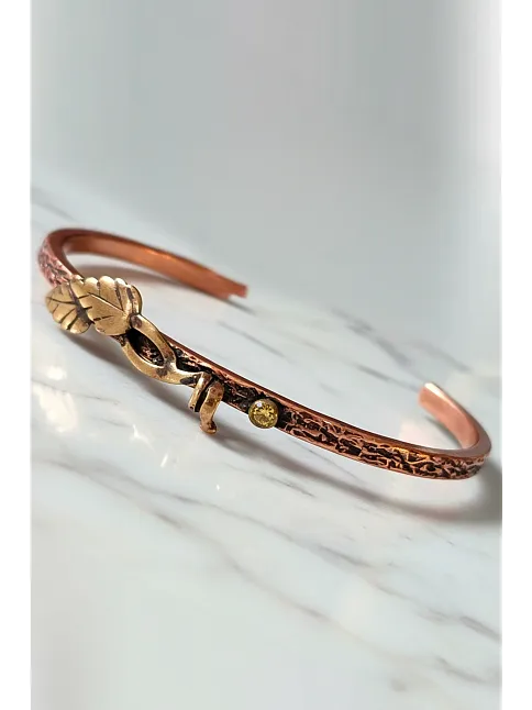 Kadın Bakır Bileklik - Çift Yaprak Motifli Kelepçe Model Bileklik Bilezik Metal Kutu Ve Doğal Taşlar