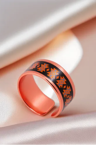 Kadın Bakır Yüzük - Victoria Model Özel Baskı Metal Kutu Ve Kuvars Taşı
