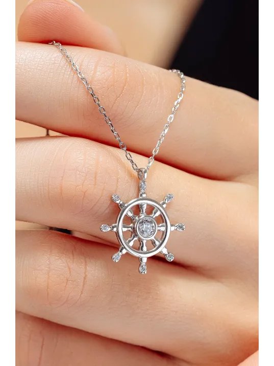 Kadın Gümüş Kolye - Swarovski Taşlı Zirconia Gemi Dümeni Motifli Kadın Kolye Kadın Gümüş Kolye - Swarovski Taşlı Zirconia Gemi Dümeni Motifli Kadın Kolye