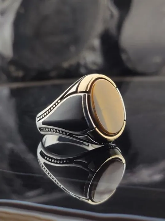 Kaplan Gözü Taşlı Yanı Mineli Gümüş Erkek Yüzük GYZGMSGUMSY