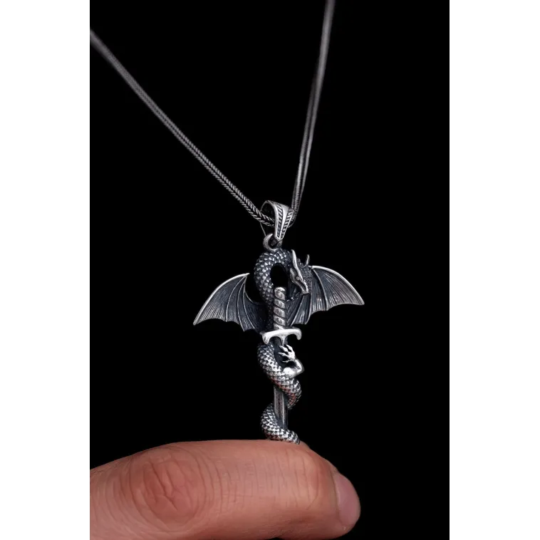Erkek Gümüş Kolye - Game Of Thrones Ejderha Figürlü Gümüş Erkek Kolye Erkek Gümüş Kolye - Game Of Thrones Ejderha Figürlü Gümüş Erkek Kolye
