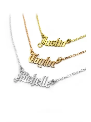 Kişiye Özel Gotik İsim Yazılan Gümüş Kadın Kolye Kişiye Özel Gotik İsim Yazılan Gümüş Kadın Kolye