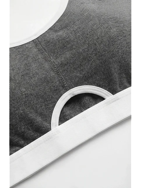 Kadın Gri Antrasit Kaşkorse Ve Beyaz Lastikli Cut-out Tanga Külotlu Takım – Modern, Konforlu Kadın Gri Antrasit Kaşkorse Ve Beyaz Lastikli Cut-out Tanga Külotlu Takım – Modern, Konforlu