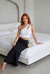 Kadın Beyaz Tek Omuz Cut Out Detaylı Crop Top Bluz – Şık, Rahat Ve Kolay Kombinlenebilir