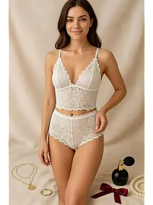 Kadın Beyaz Dantel Bralet Şort Takımı – Romantik Ve Zarif İç Giyim