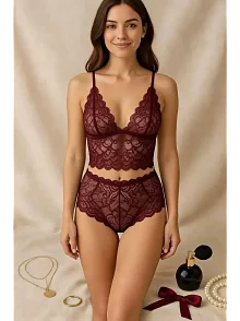 Kadın Bordo Dantel Bralet Şort Takımı – Asil Ve Sofistike İç Giyim