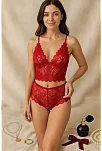 Kadın Kırmızı Dantel Bralet Şort Takımı – Tutkulu Ve Çekici İç Giyim Kadın Kırmızı Dantel Bralet Şort Takımı – Tutkulu Ve Çekici İç Giyim