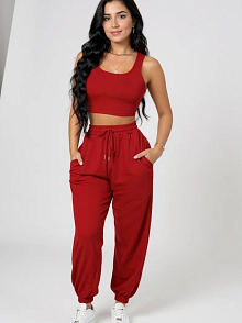 Kadın Kırmızı Kaşkorse Cepli Jogger Eşofman Altı Ve Crop Top Bluz – Şık, Rahat Ve Kolay Kombinlenebilir