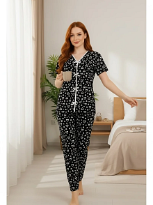 Kadın Siyah Kalp Desenli Fiyonklu Kısa Kollu Uzun Pijama Takımı