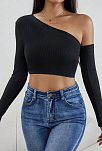 Kadın Siyah Tek Omuz Detaylı Uzun Kol Crop Top Bluz – Şık, Rahat Ve Kolay Kombinlenebilir