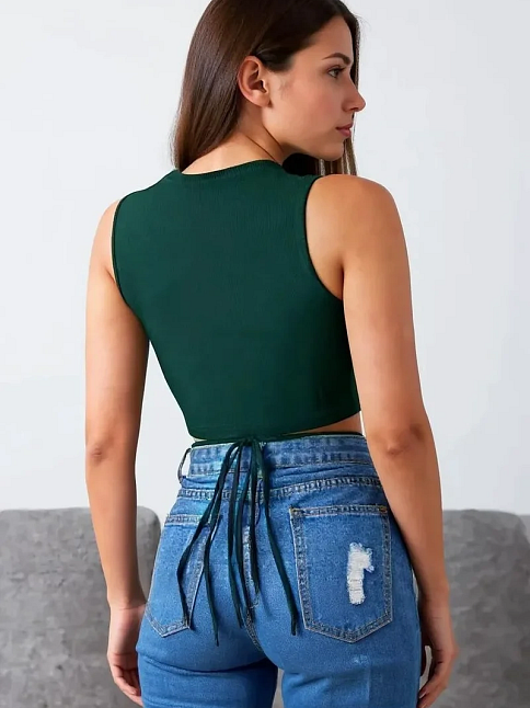 Kadın Yeşil Çapraz Bağlamalı Crop Top Büstiyer – Modern Ve Şık Tasarım