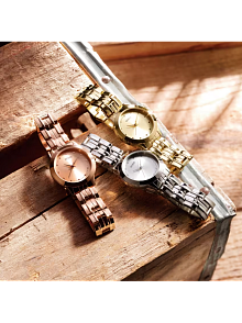 Guess GUW0989L2 Kadın Kol Saati