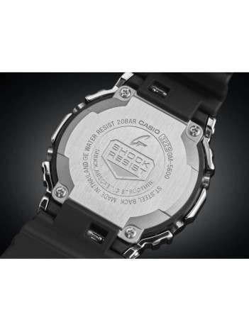 Casio G-Shock GM-5600-1DR Erkek Kol Saati Casio G-Shock GM-5600-1DR Erkek Kol Saati
