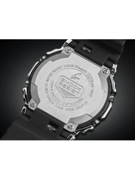 Casio G-Shock GM-5600-1DR Erkek Kol Saati