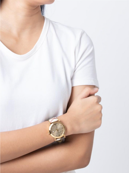 Burberry BU9026 Kadın Kol Saati Burberry BU9026 Kadın Kol Saati