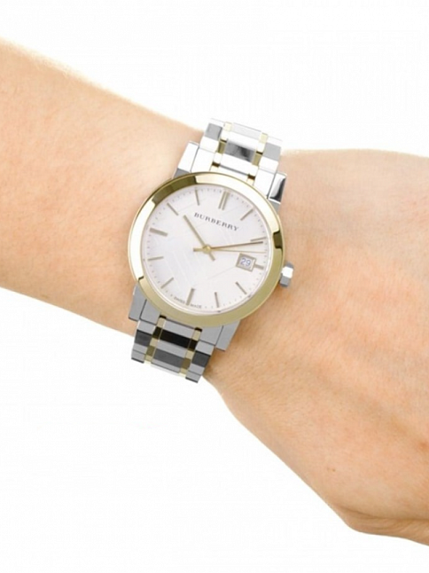 Burberry BU9115 Kadın Kol Saati