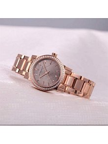 Burberry BU9225 Kadın Kol Saati