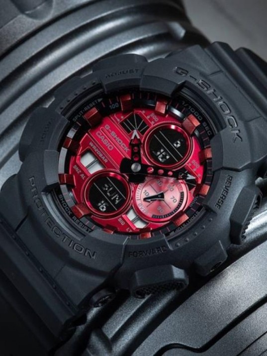 Casio G-Shock GA-140AR-1ADR Erkek Kol Saati
