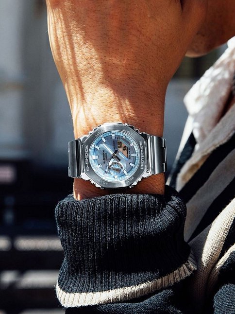 Casio GM-2110D-2ADR Kol Saati
