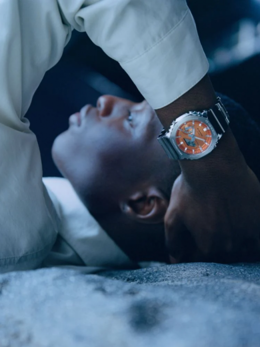 Casio GM-2110D-4ADR Kol Saati