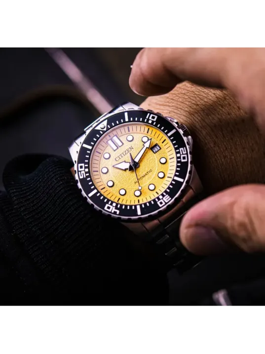 Citizen NJ0171-83Z Erkek Kol Saati