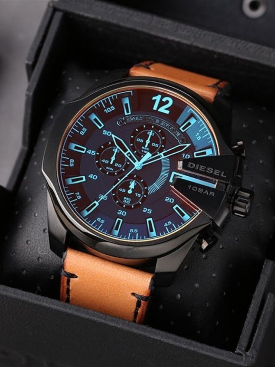 Diesel DZ4476 Erkek Kol Saati