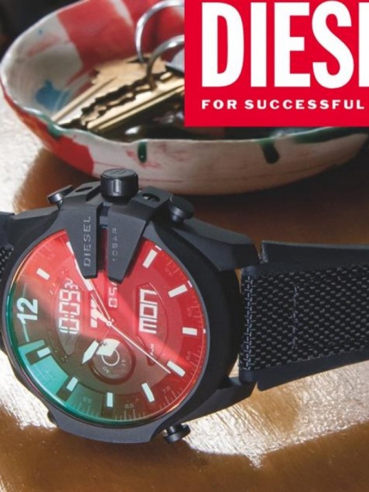 Diesel DZ4548 Erkek Kol Saati