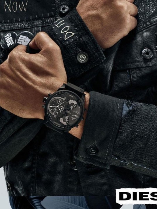 Diesel DZ7396 Erkek Kol Saati