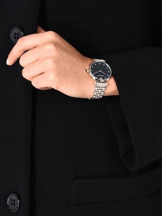 Emporio Armani AR11092 Kadın Kol Saati Emporio Armani AR11092 Kadın Kol Saati
