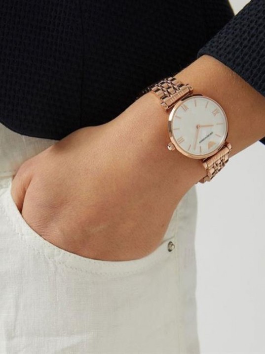 Emporio Armani AR11110 Kadın Kol Saati Emporio Armani AR11110 Kadın Kol Saati