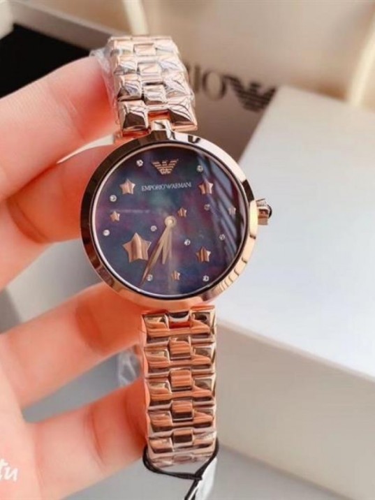 Emporio Armani AR11197 Kadın Kol Saati Emporio Armani AR11197 Kadın Kol Saati