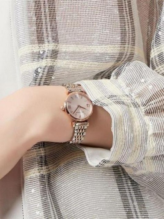 Emporio Armani AR11223 Kadın Kol Saati Emporio Armani AR11223 Kadın Kol Saati